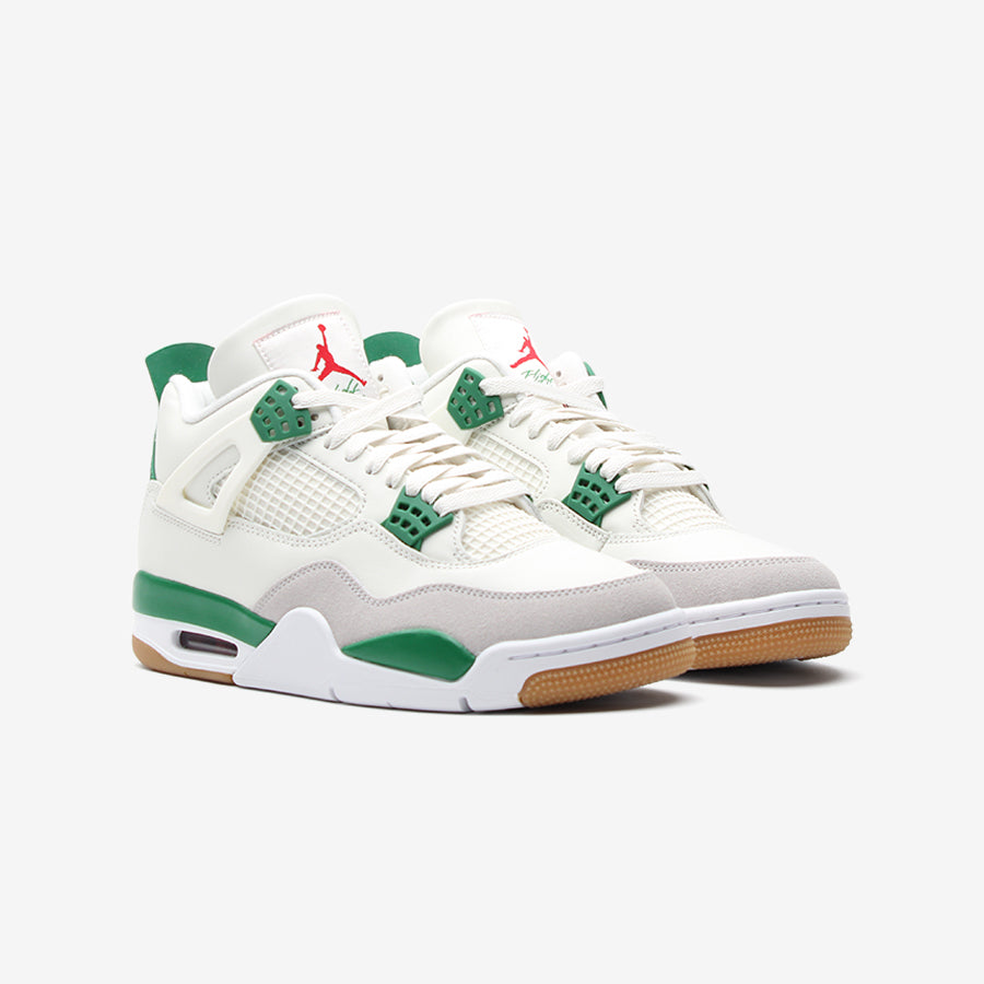 Nike Air Jordan 4 Retro SB Pine Green