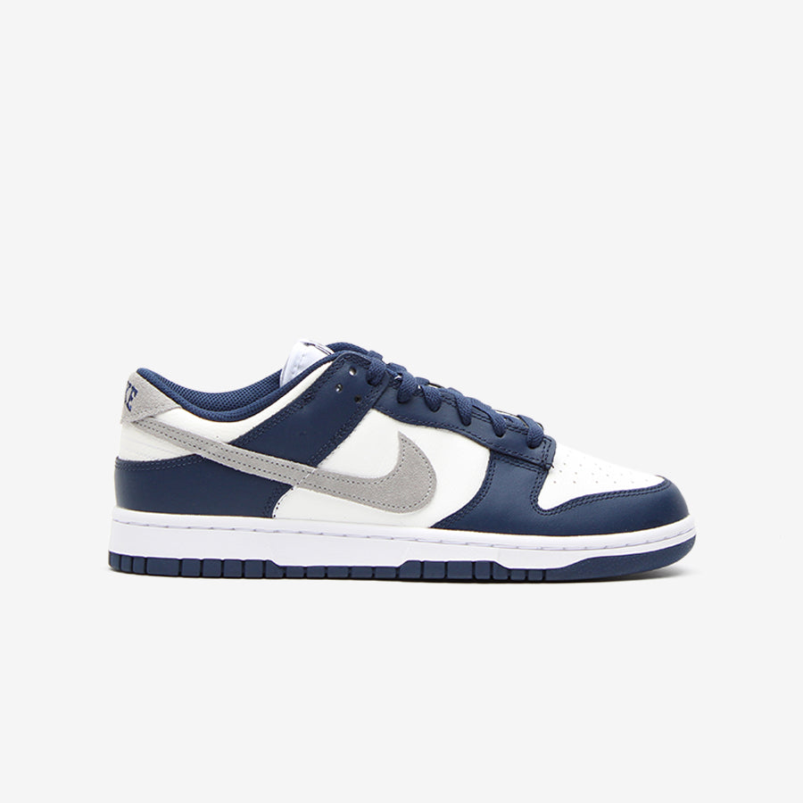 Nike Dunk Low Summit White Midnight Navy