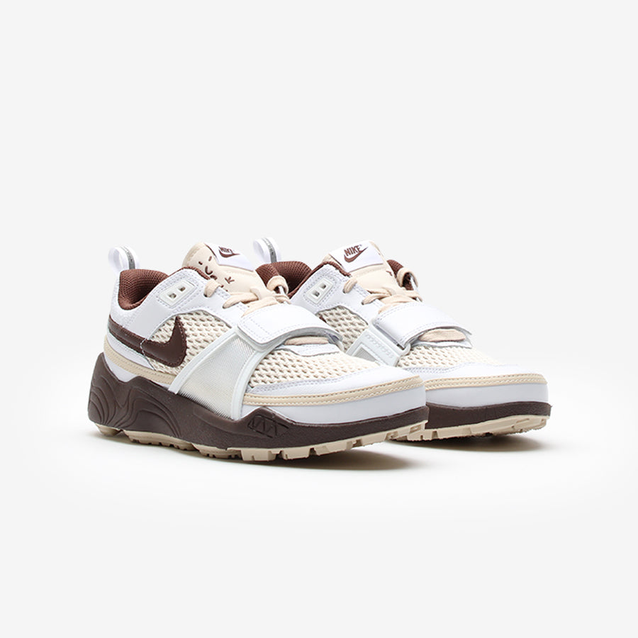 Nike Zoom Field Jaxx Travis Scott Light Chocolate