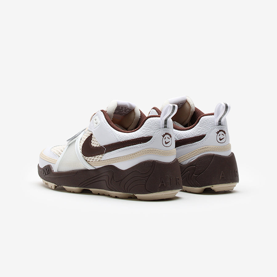 Nike Zoom Field Jaxx Travis Scott Light Chocolate